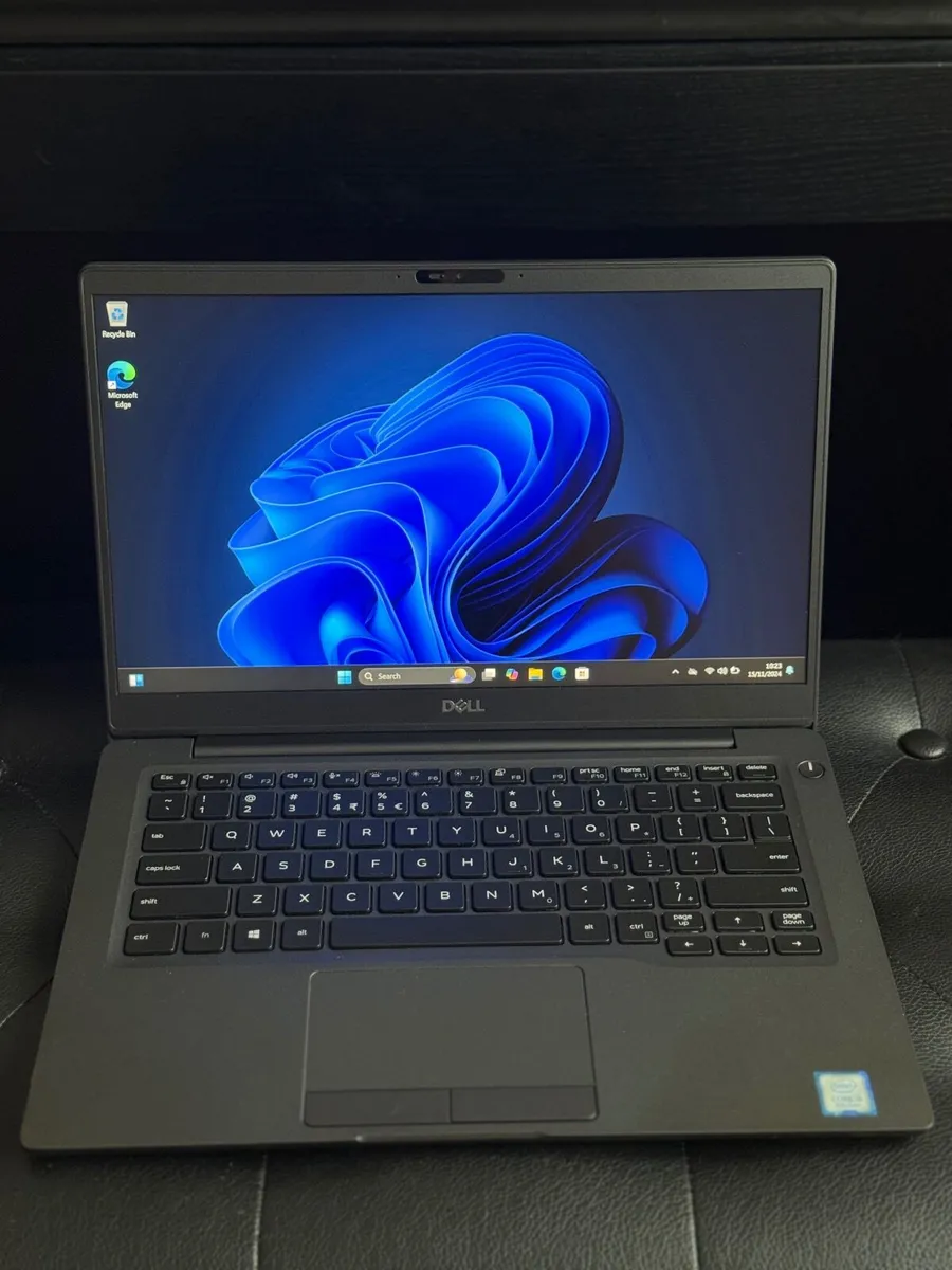 Dell Latitude 7300 Laptop i5/16GB/256SSD/FHD - Image 1