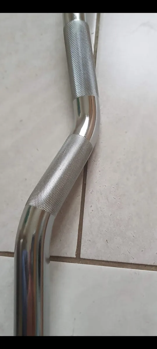Brand new Olympic ez curl bar - Image 3