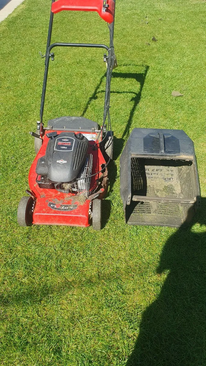 Briggs & Stratton 500, 158cc series, self propelle - Image 1