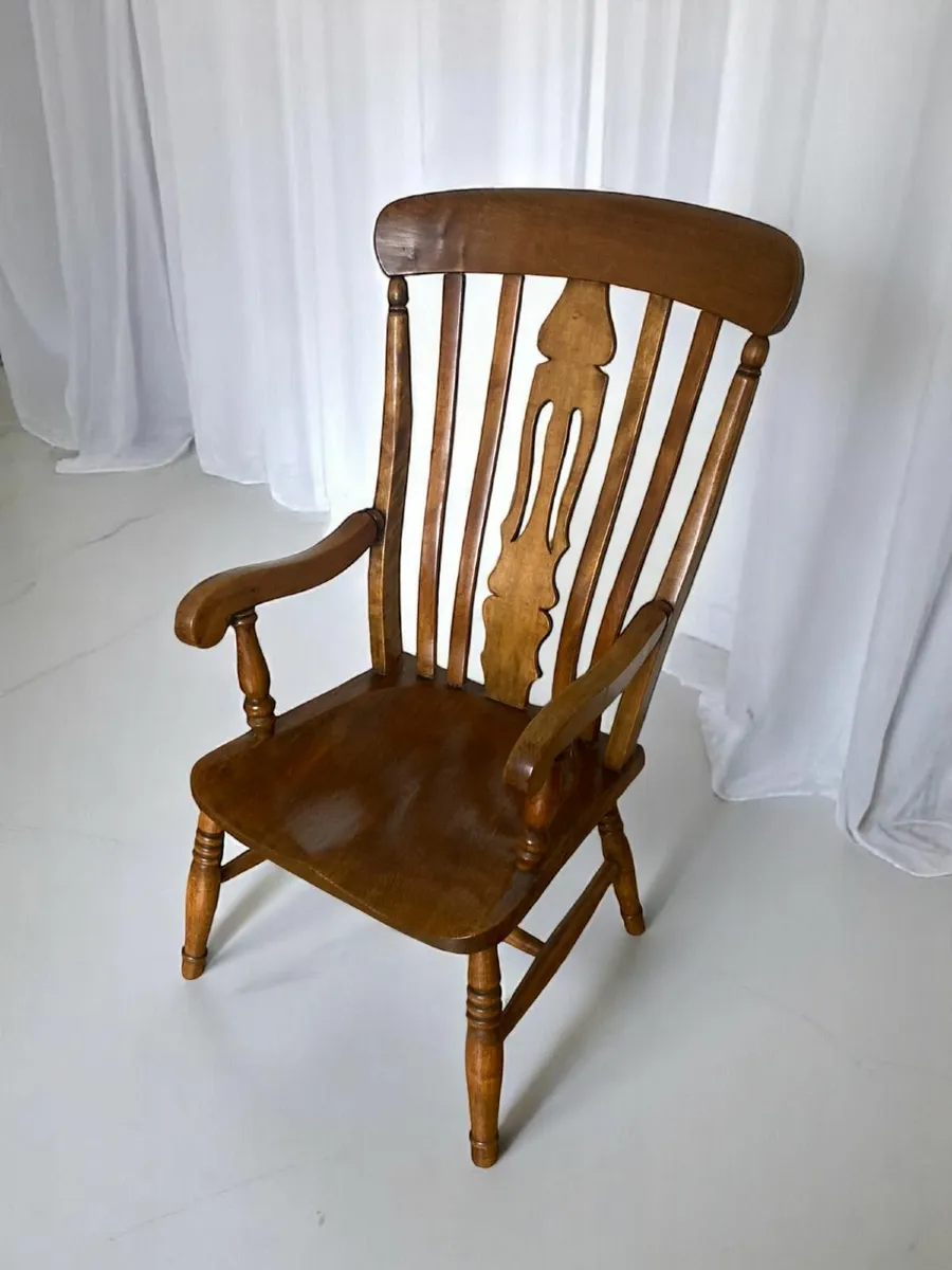 Antique Chair - Windsor Farmhouse Slat Back Chair. - Image 1