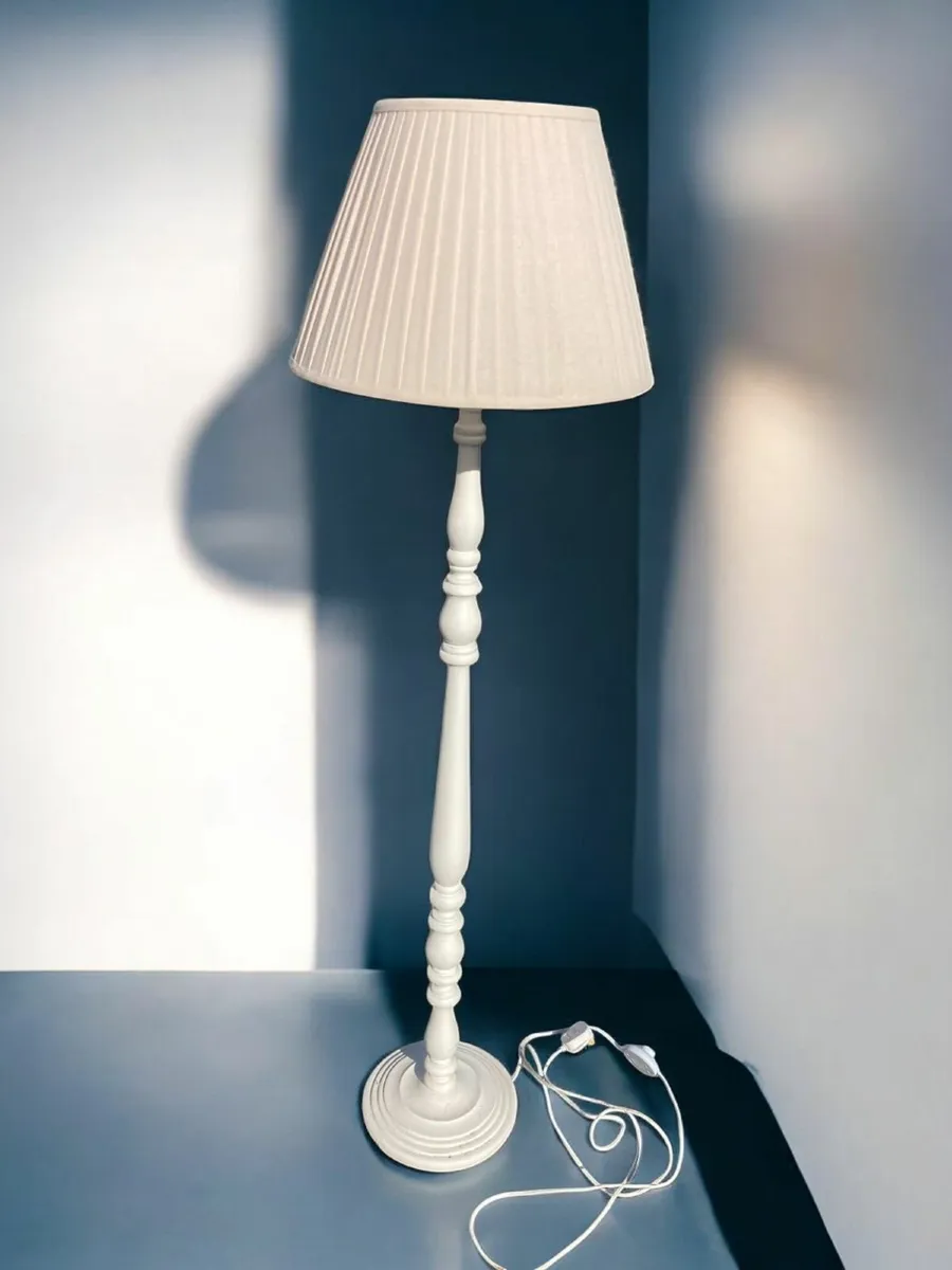 Free Standing Light / Standard Lamp - Image 2