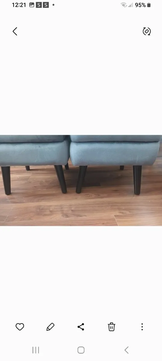 Velvet foot stool - Image 3
