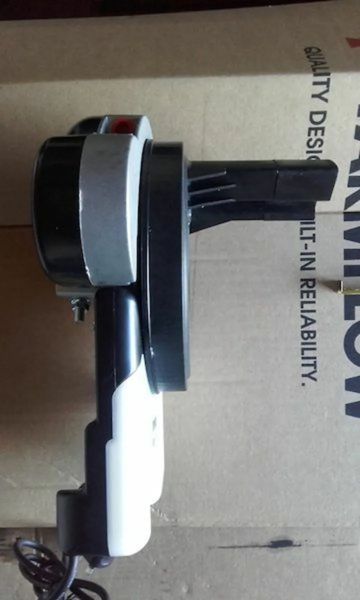 roller  door  auto  kit  with  remotes - Image 2
