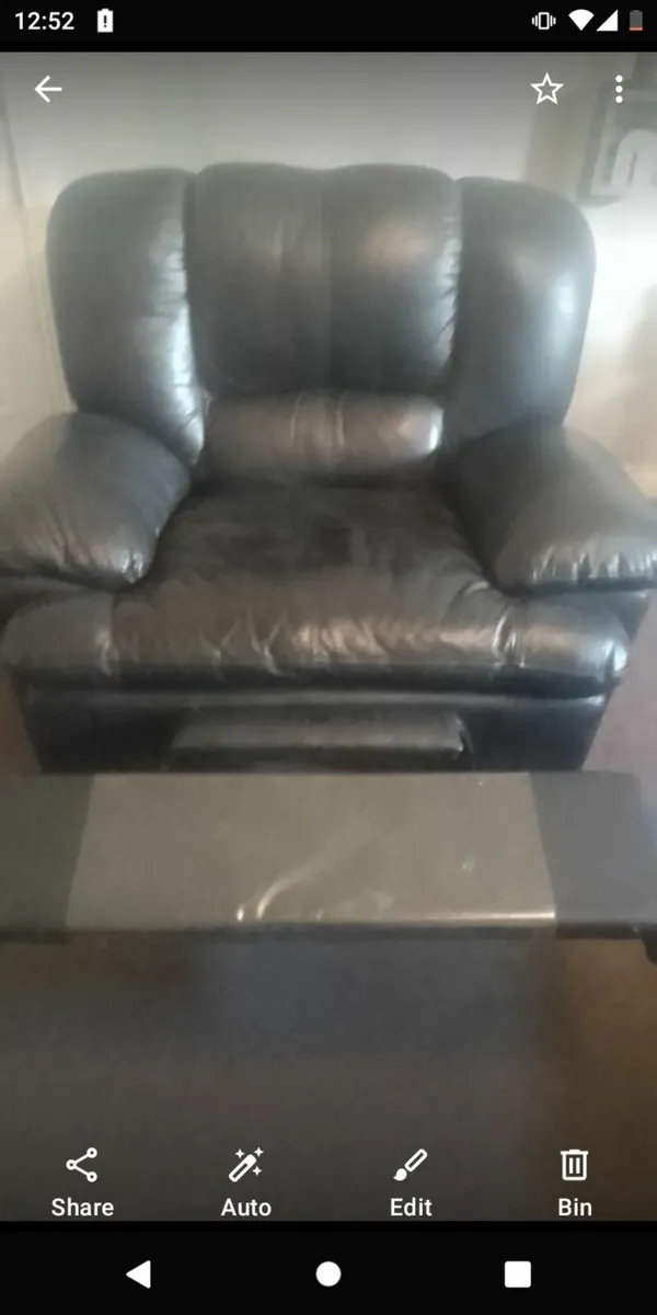 Black leather one seater - Image 1