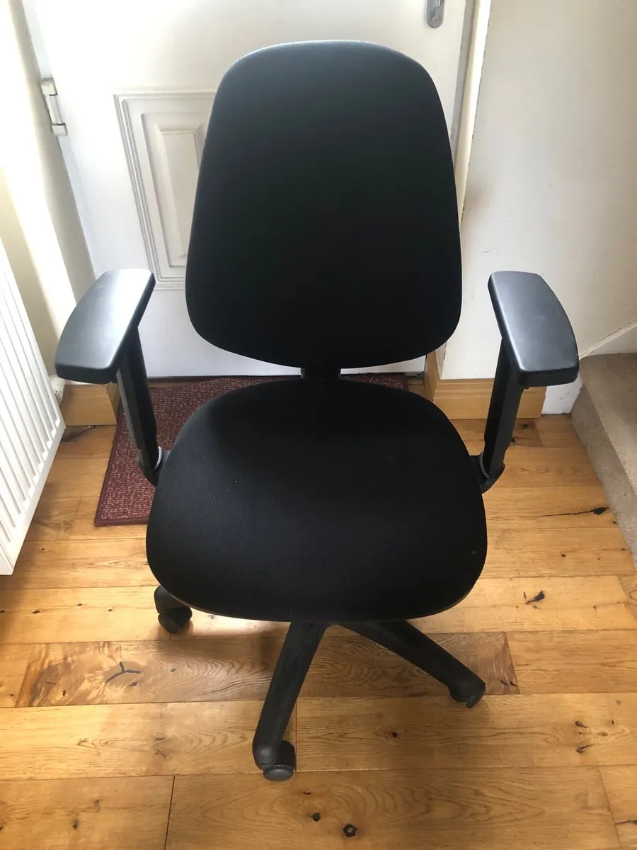 Office Chair - Image 1
