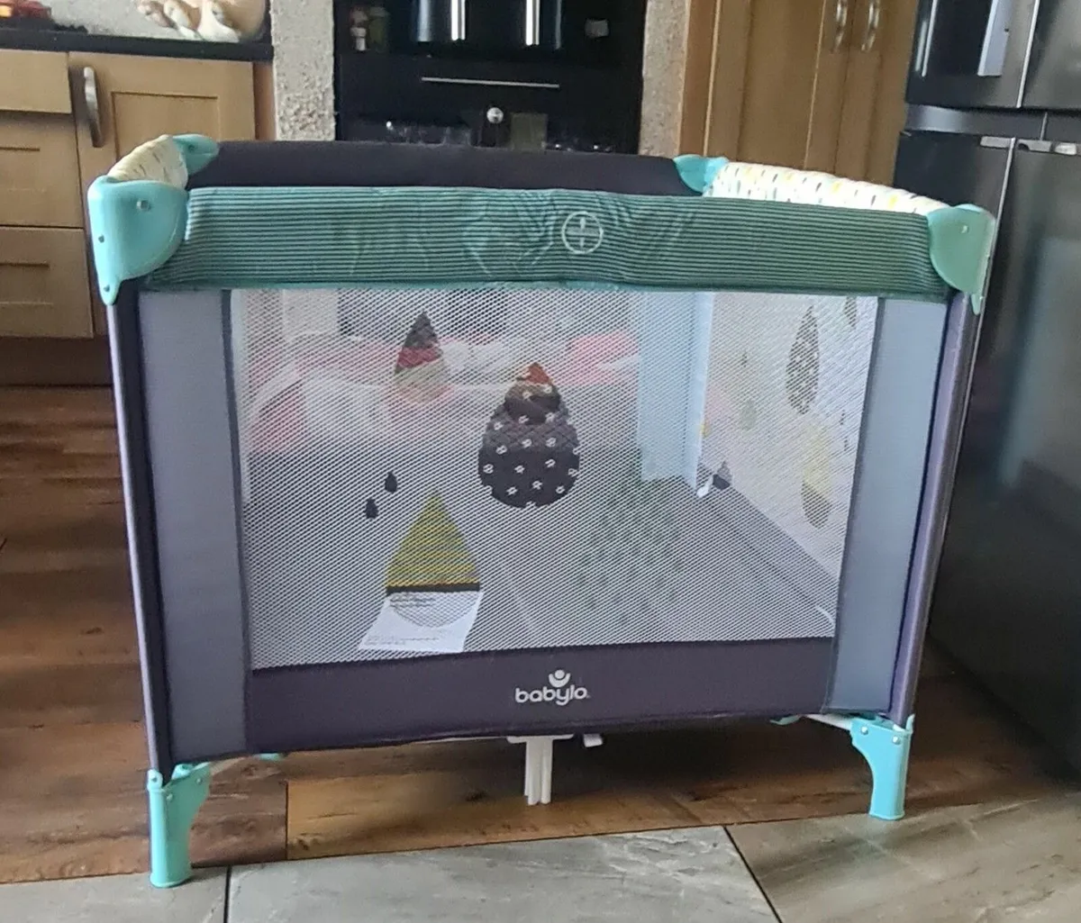 🦁 Babylo Safari Drops 2-in-1 Playpen & Travel Cot - Image 3