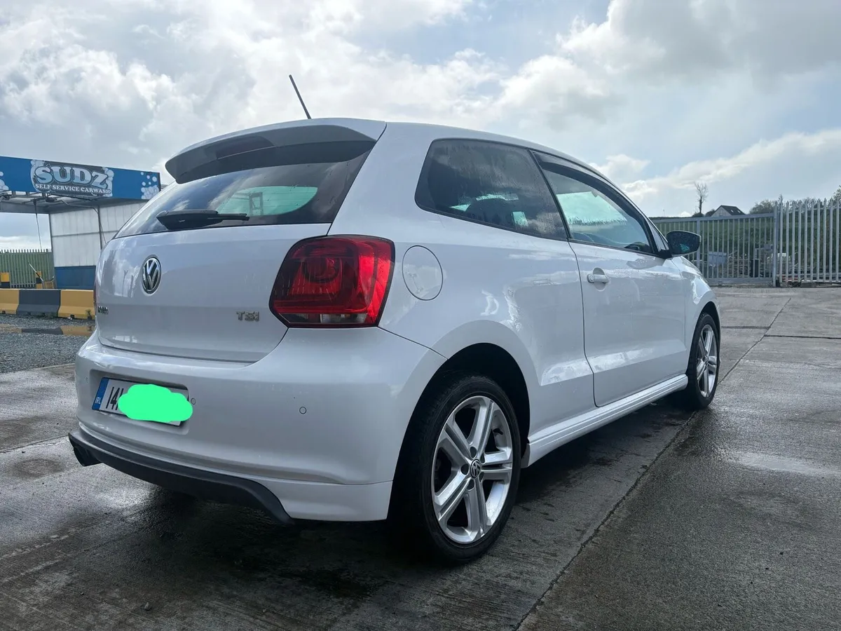 R line polo (black edition) NCT 8-7-26 - Image 4