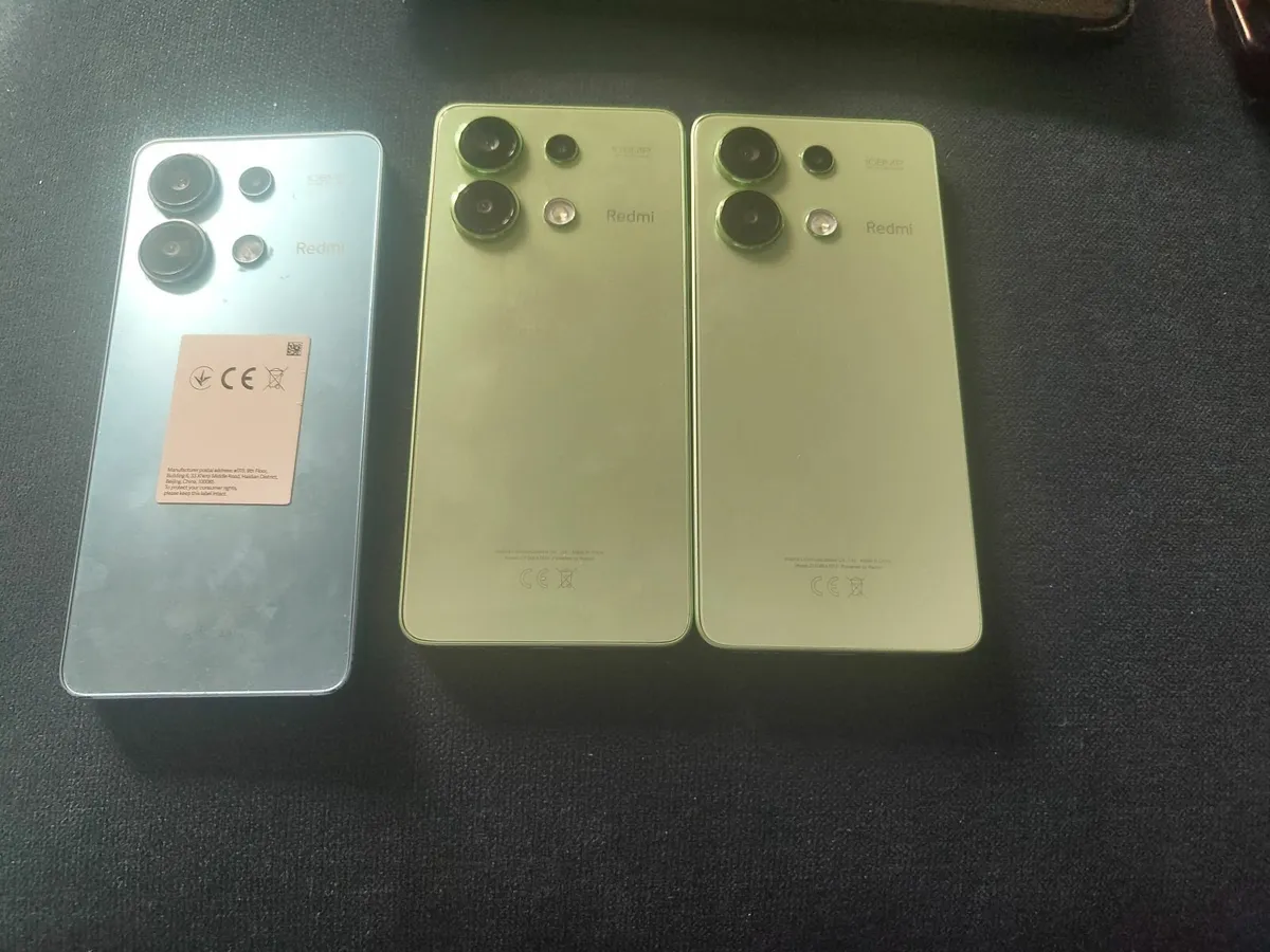 3  Redmi  Note  13  128GB  Spare or repair - Image 1