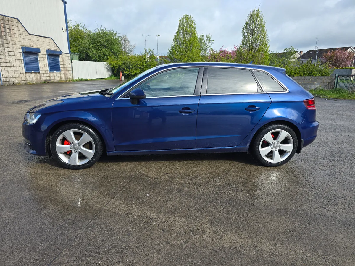 Audi A3  1.6tdi 2015 - Image 4