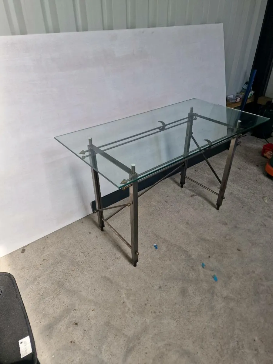 Glass top steel fame table - Image 2