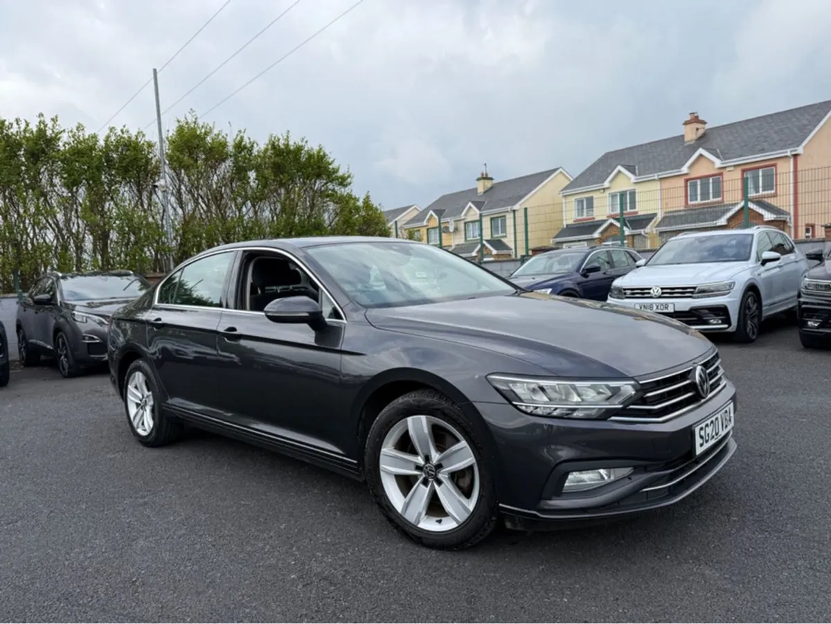 Volkswagen Passat SE TDI S-A - Image 1