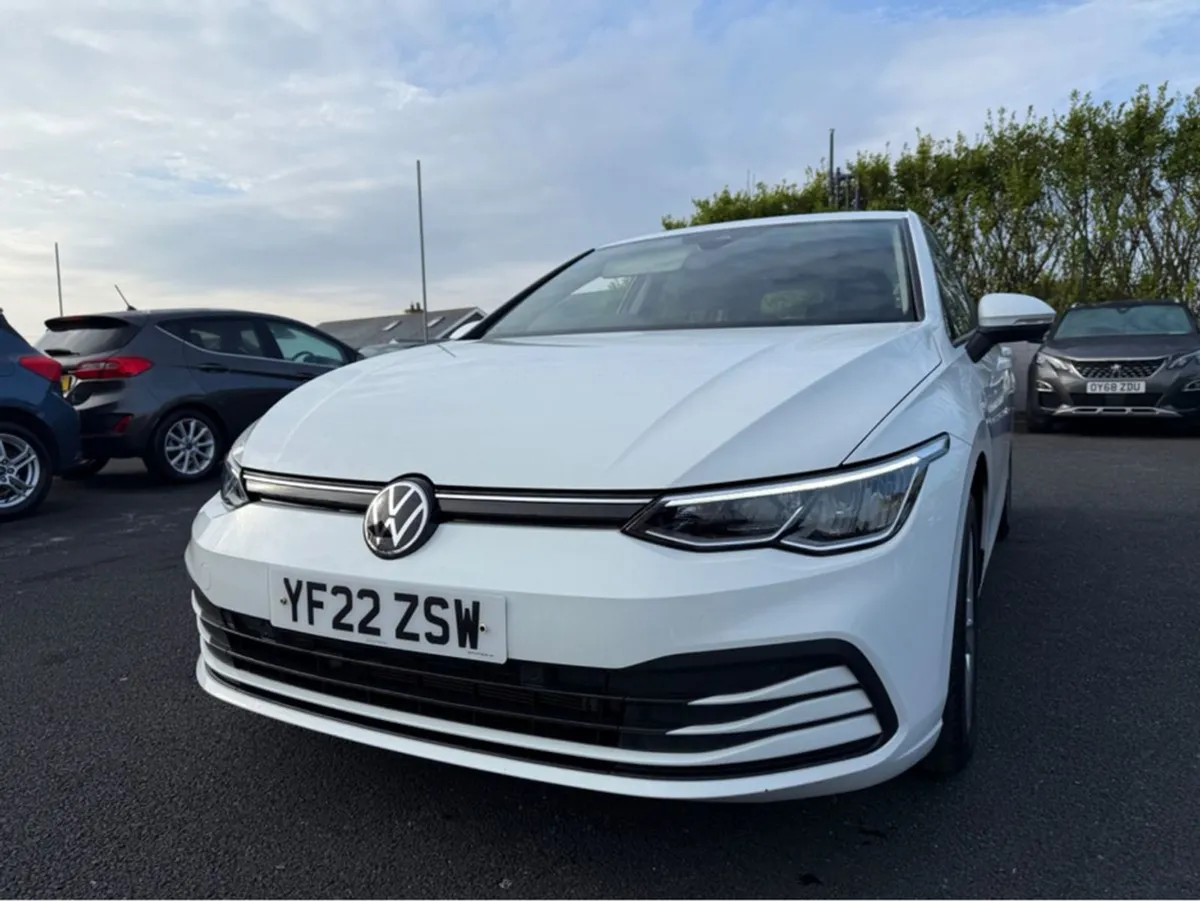 Volkswagen Golf Life TDI - Image 3