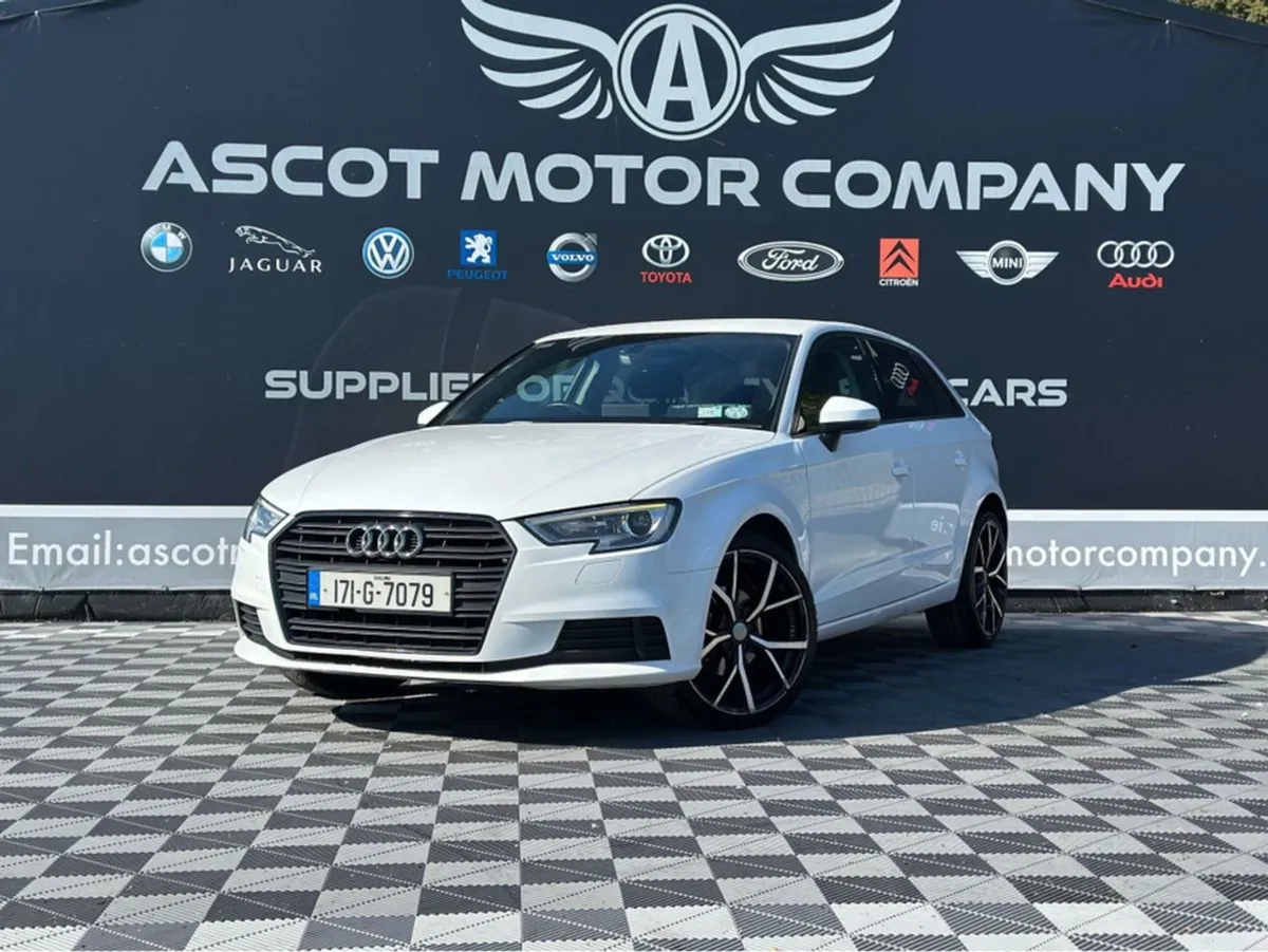 Audi A3 1.6 TDI SE Technik 110PS 5DR Auto - Image 3
