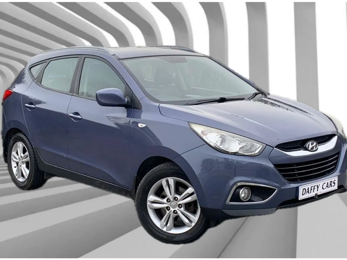 Hyundai ix35 1.7 Executive 4DR - Image 2