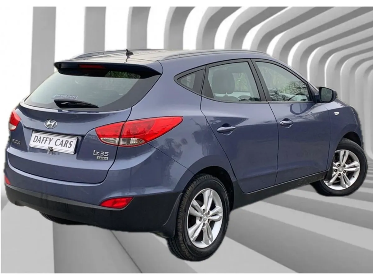 Hyundai ix35 1.7 Executive 4DR - Image 4