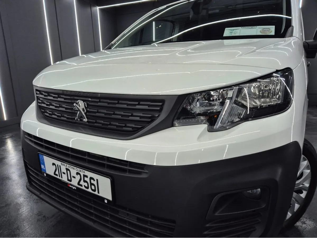 Peugeot Partner Professional Plus 1.5 hdi  15950 - Image 4