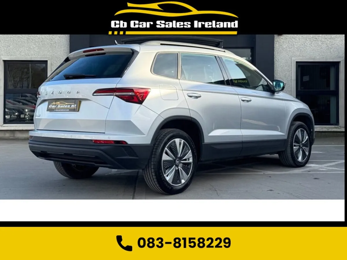Skoda Karoq 2.0 TDI SE Drive SUV 5dr Diesel DSG 1 - Image 3