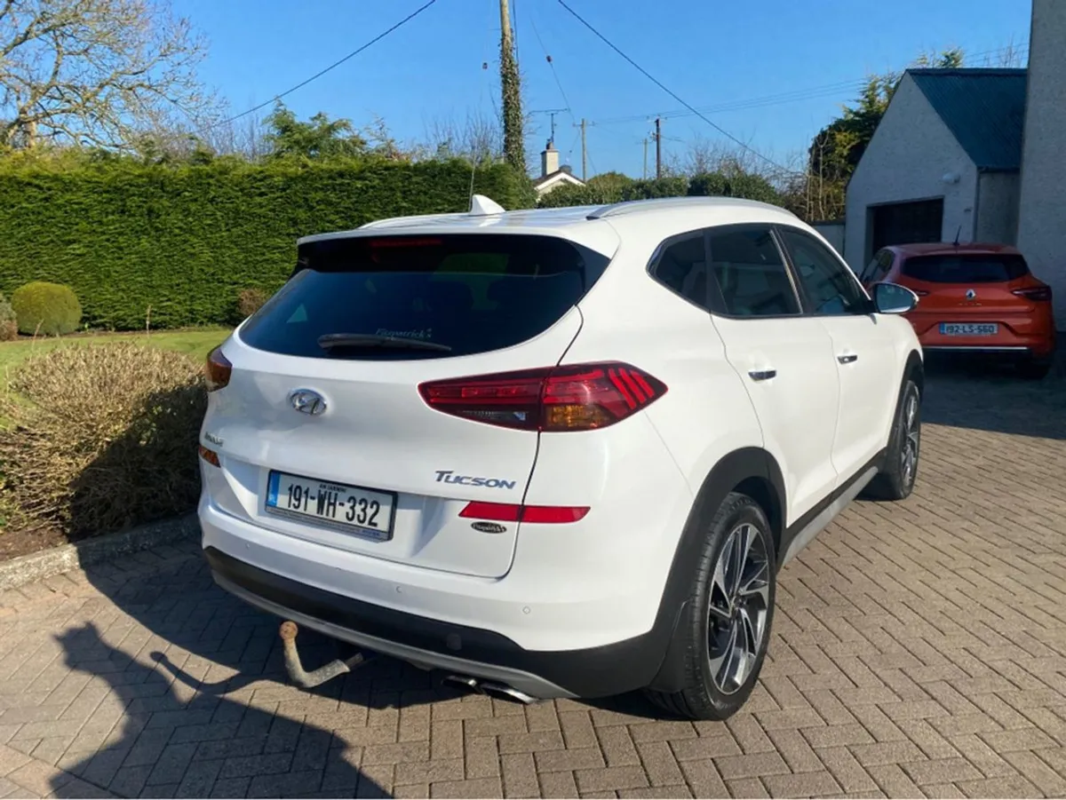 Hyundai Tucson Ix35 Executive Plus 5DR - Image 4