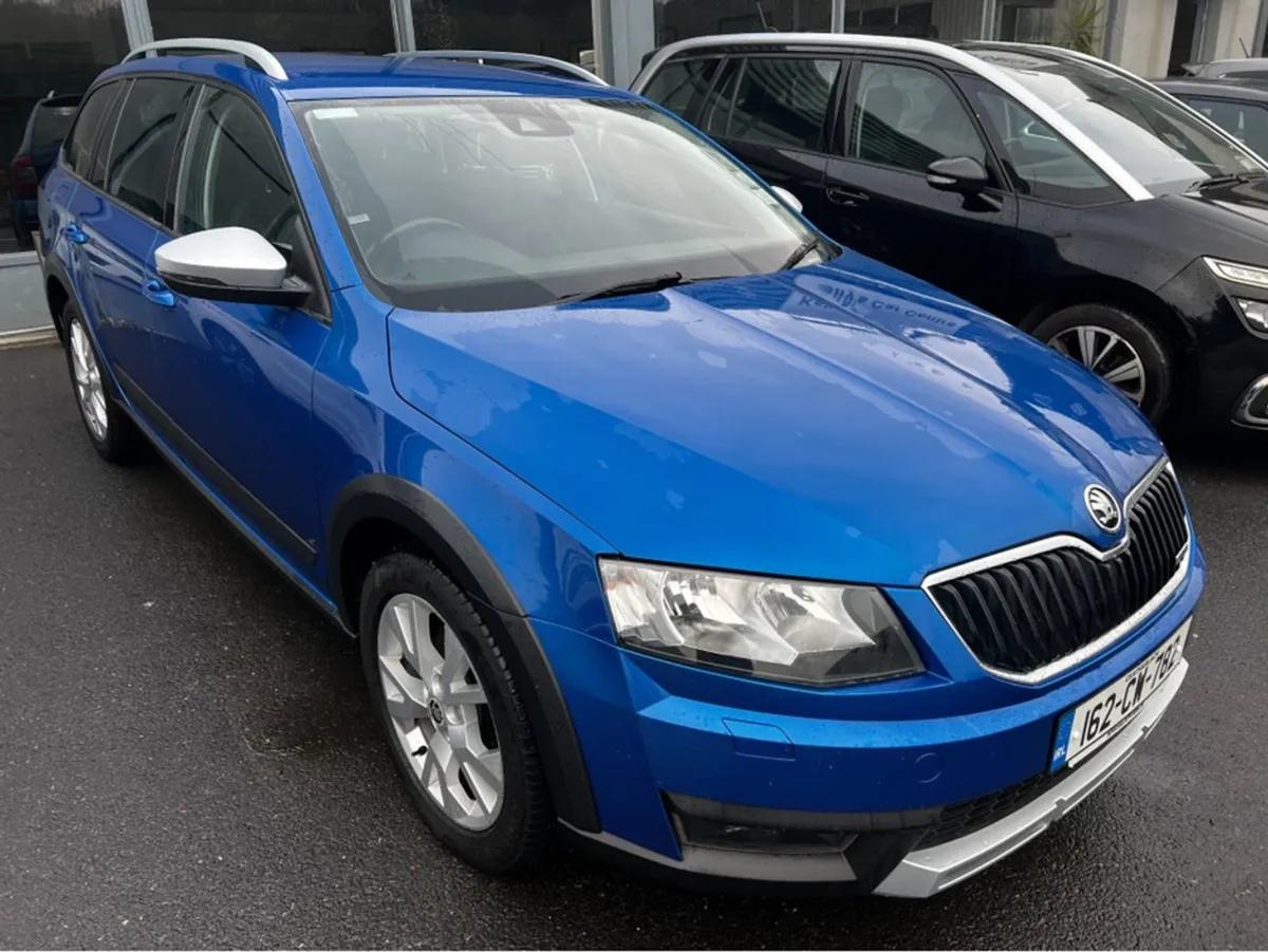 Skoda Octavia Scout 4X4 DSG Auto 2.0 TDi 184BHP - Image 3