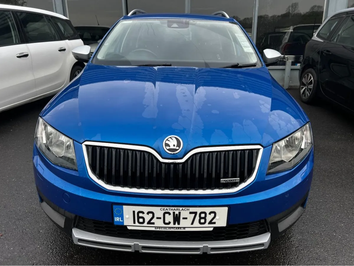 Skoda Octavia Scout 4X4 DSG Auto 2.0 TDi 184BHP - Image 4