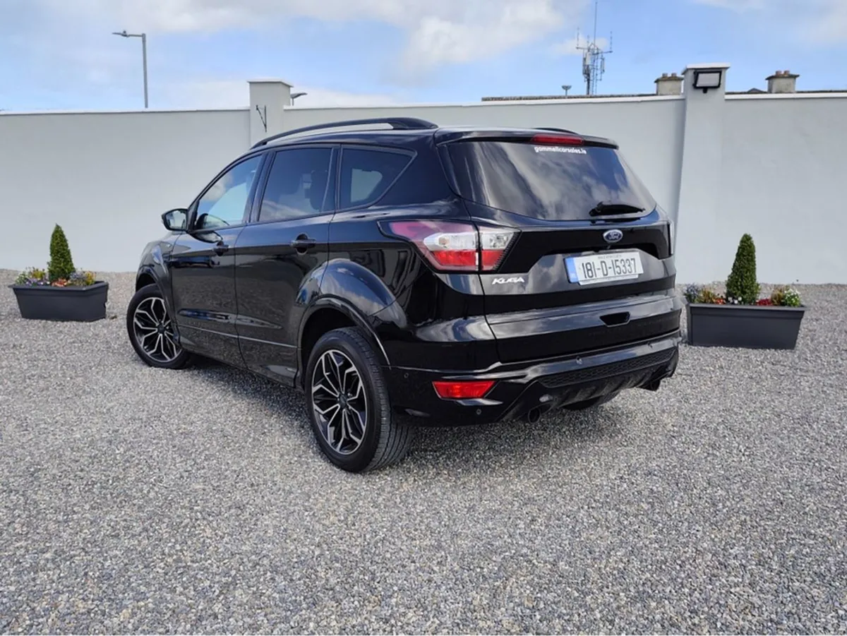 Ford Kuga High Spec  St-line 1.5 Tdci 120PS FW FW - Image 4