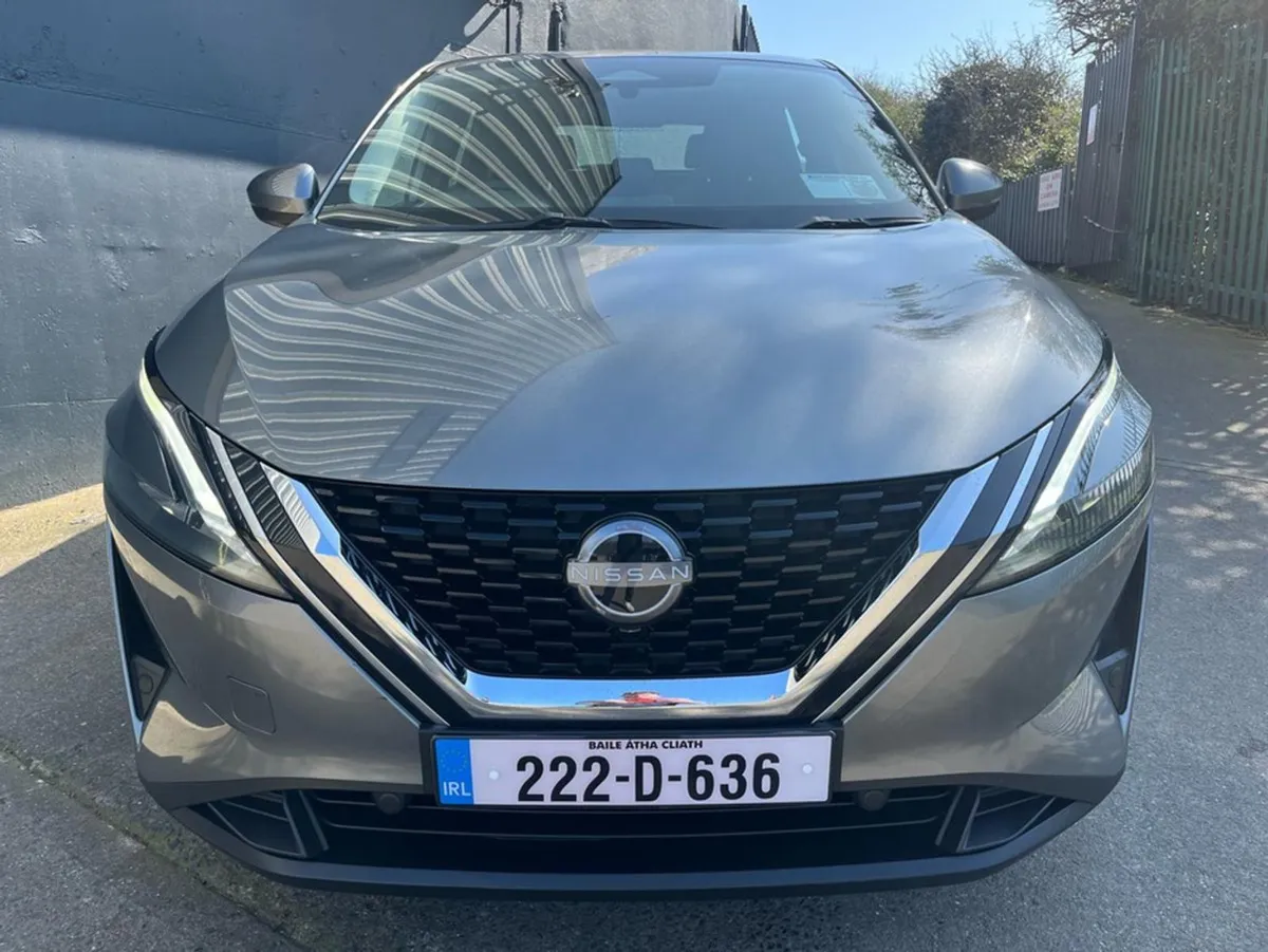Nissan QASHQAI 222 1.3 HYB SV 5DR Very Clean Car - Image 2