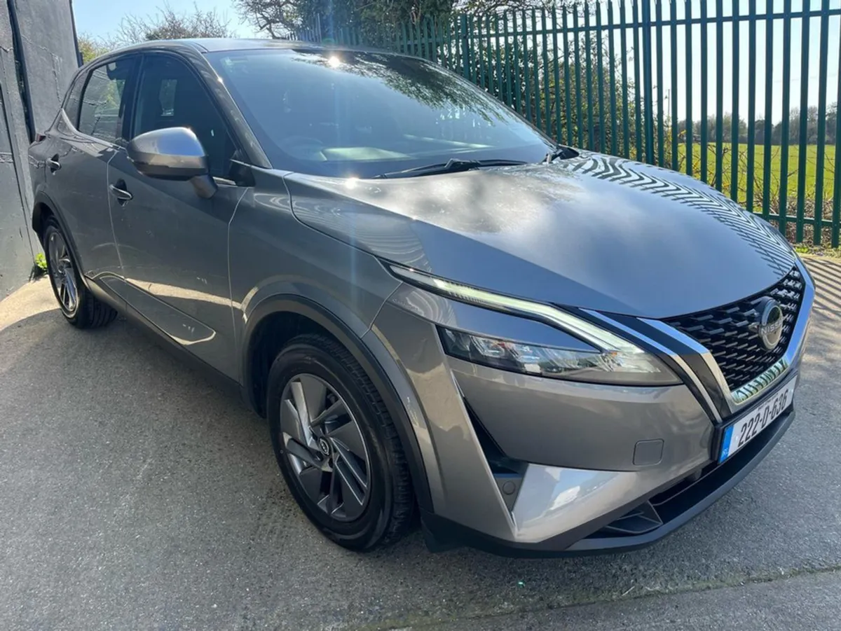 Nissan QASHQAI 222 1.3 HYB SV 5DR Very Clean Car - Image 3
