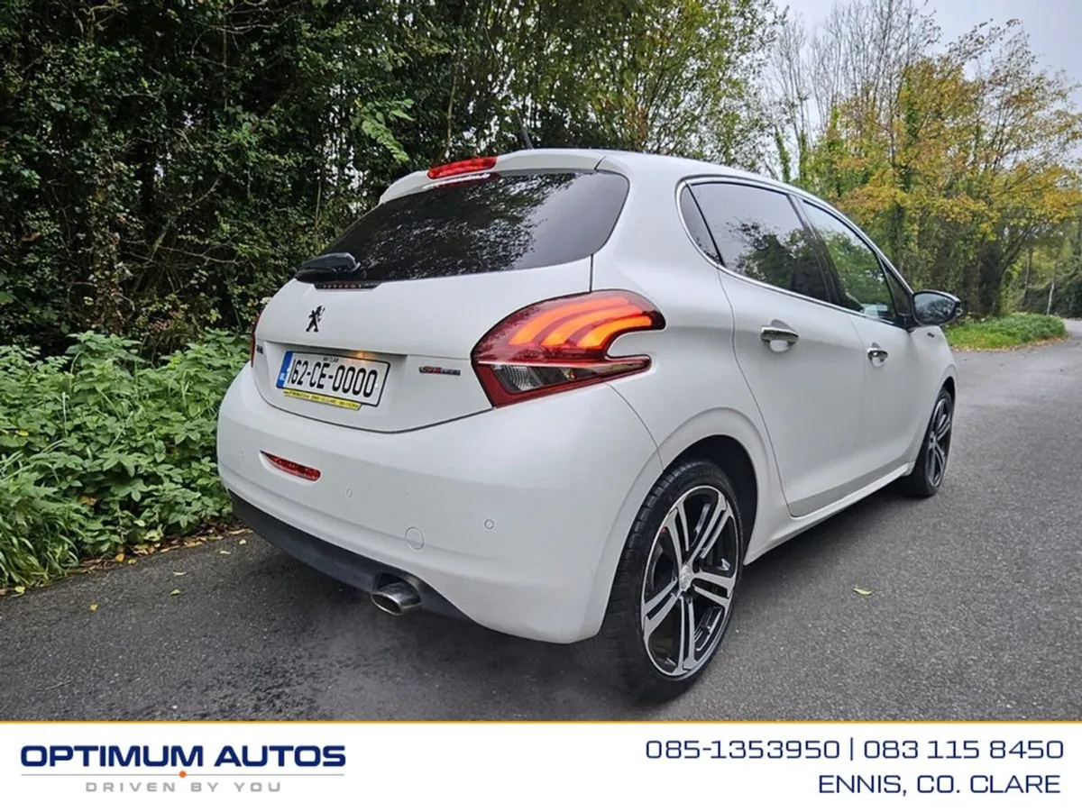 Peugeot 208 Automatic 1.2 Petrol GT Line Sports M - Image 4