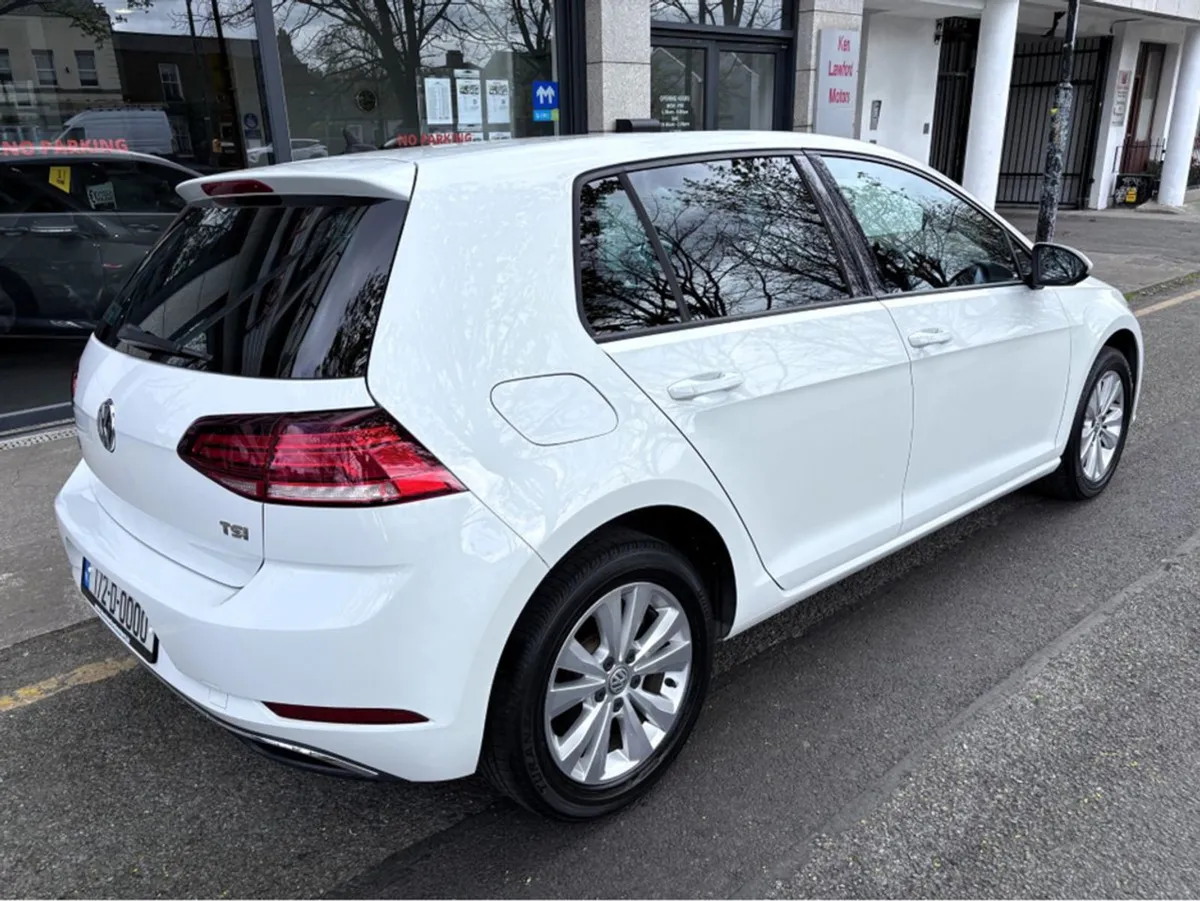 Volkswagen Golf 1.2 Tsi Comfortline 7.5 5DR - Image 2