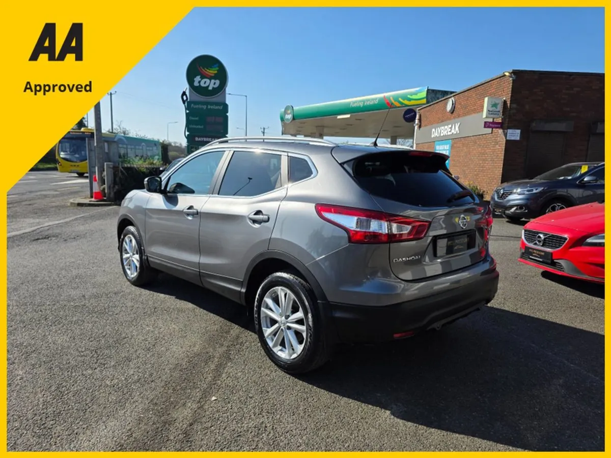 Nissan QASHQAI 1.5 SV My16 Sp nc E6 4 4DR - Image 3