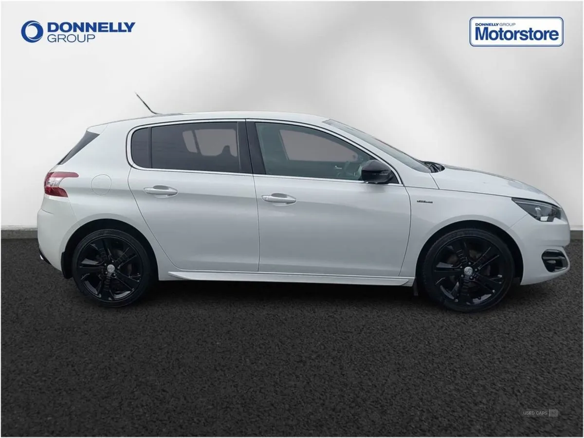 Peugeot 308 1.6 Bluehdi 120 GT Line 5dr - Image 3