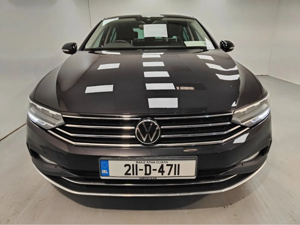 Volkswagen Passat Elegance 2.0 TDI D7F 150 4DR Au - Image 2