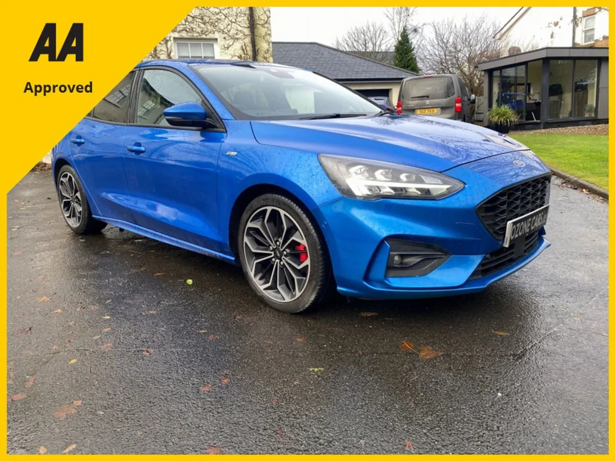Ford Focus St-line X Tdci - Image 3