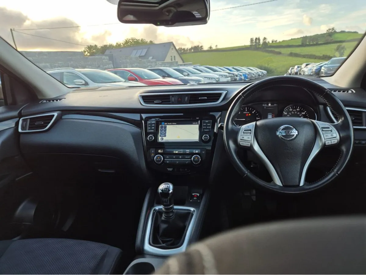 Nissan QASHQAI N-connecta DCI - Image 4
