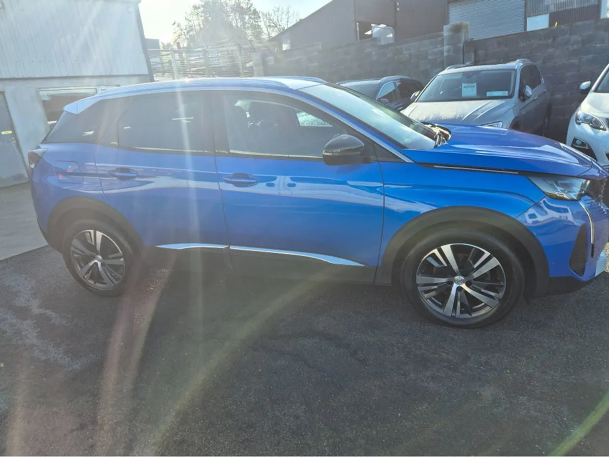 Peugeot 3008 Allure Premium B-hdi - Image 2