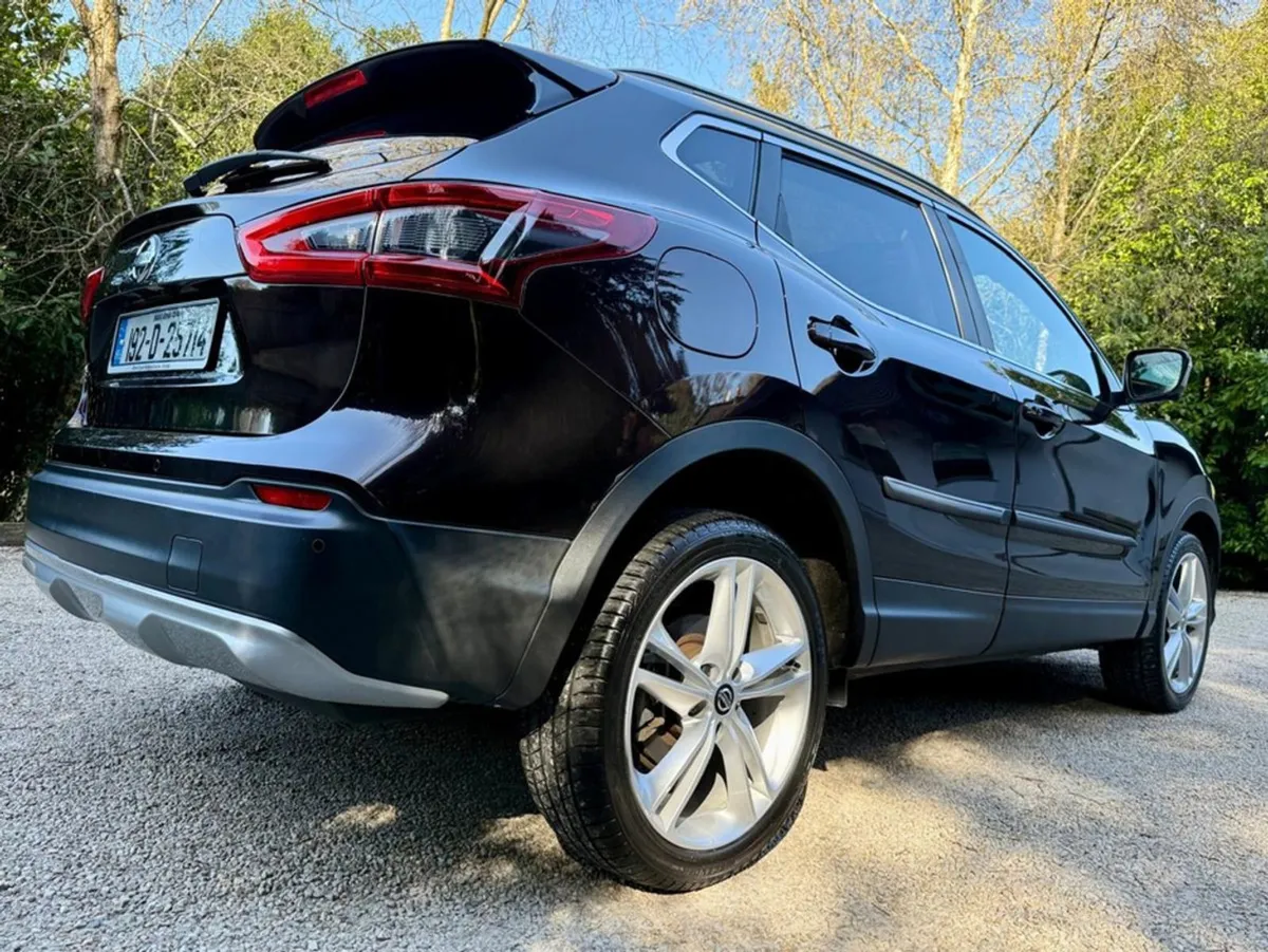 Nissan QASHQAI 1.5 DCI N Motion  auto ..panoramic - Image 4