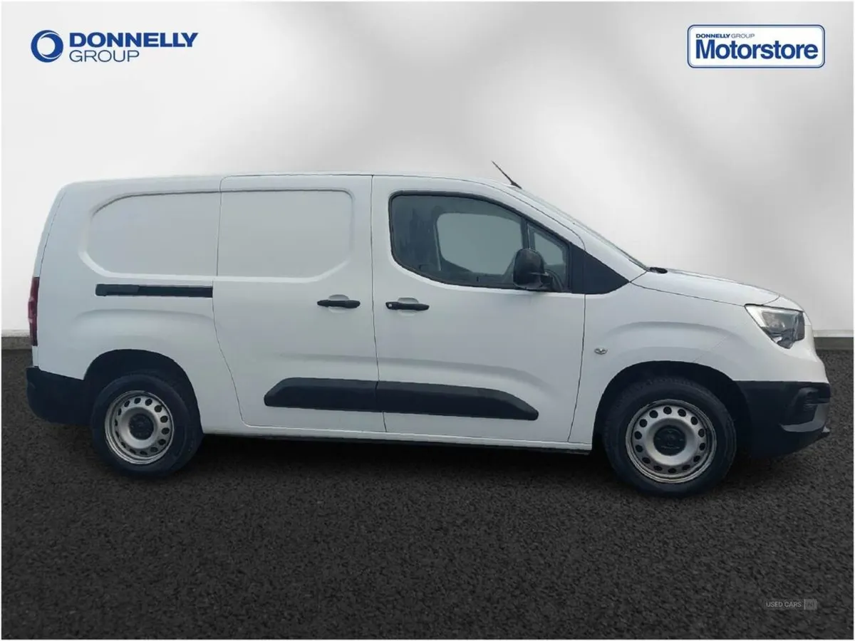 Vauxhall Combo Cargo 2300 1.5 Turbo D 100ps H1 Dy - Image 3