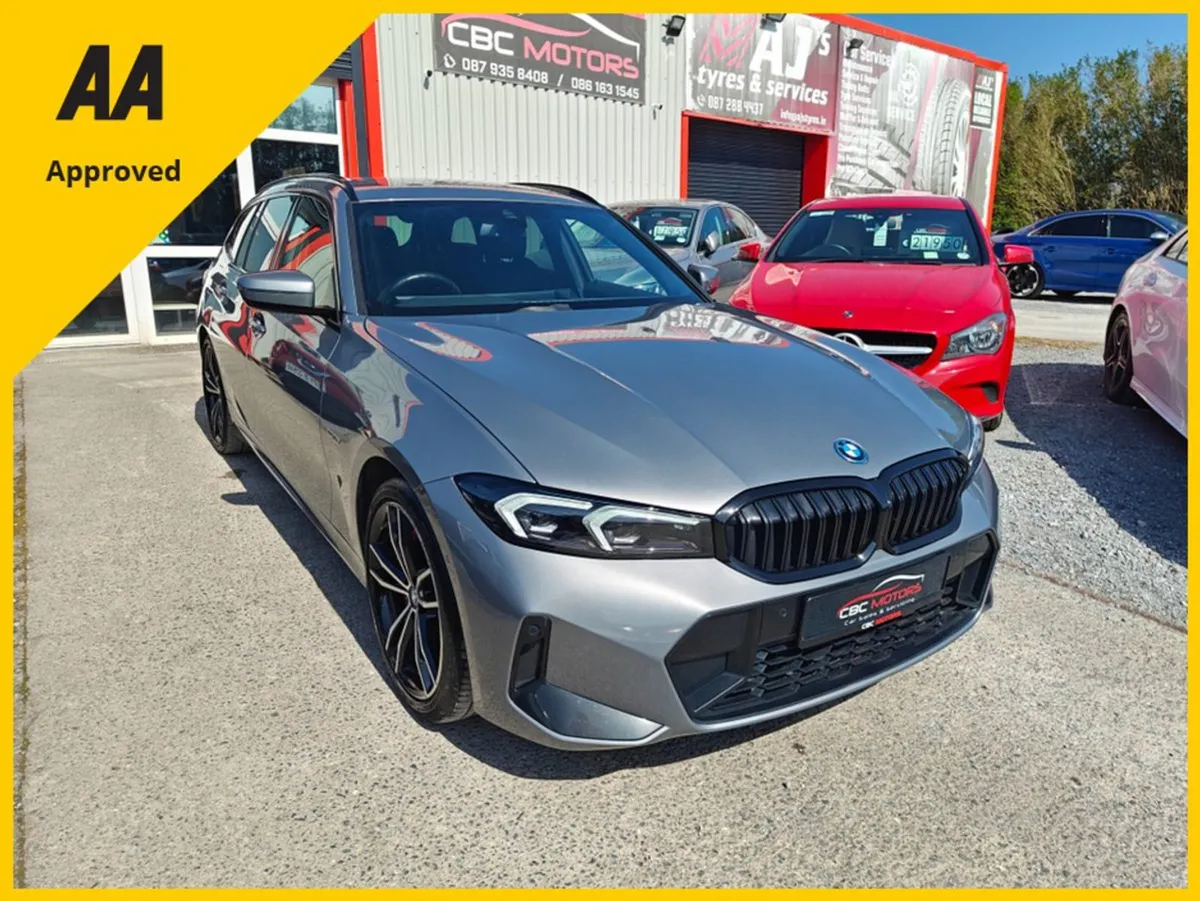 BMW 3 Series 2022(222) 330E M Sport Pro - Image 3