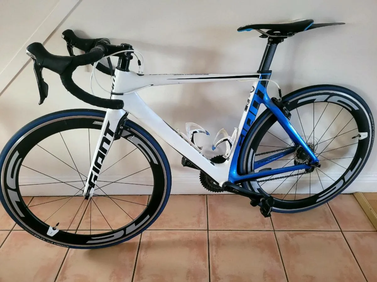 Giant Propel Pro 2 - Image 1