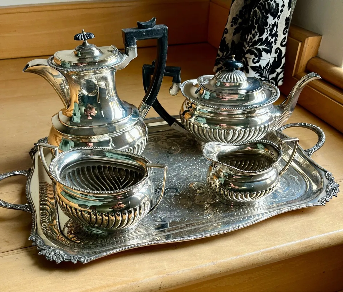 Silver plated Tea and Coffee set - Image 2