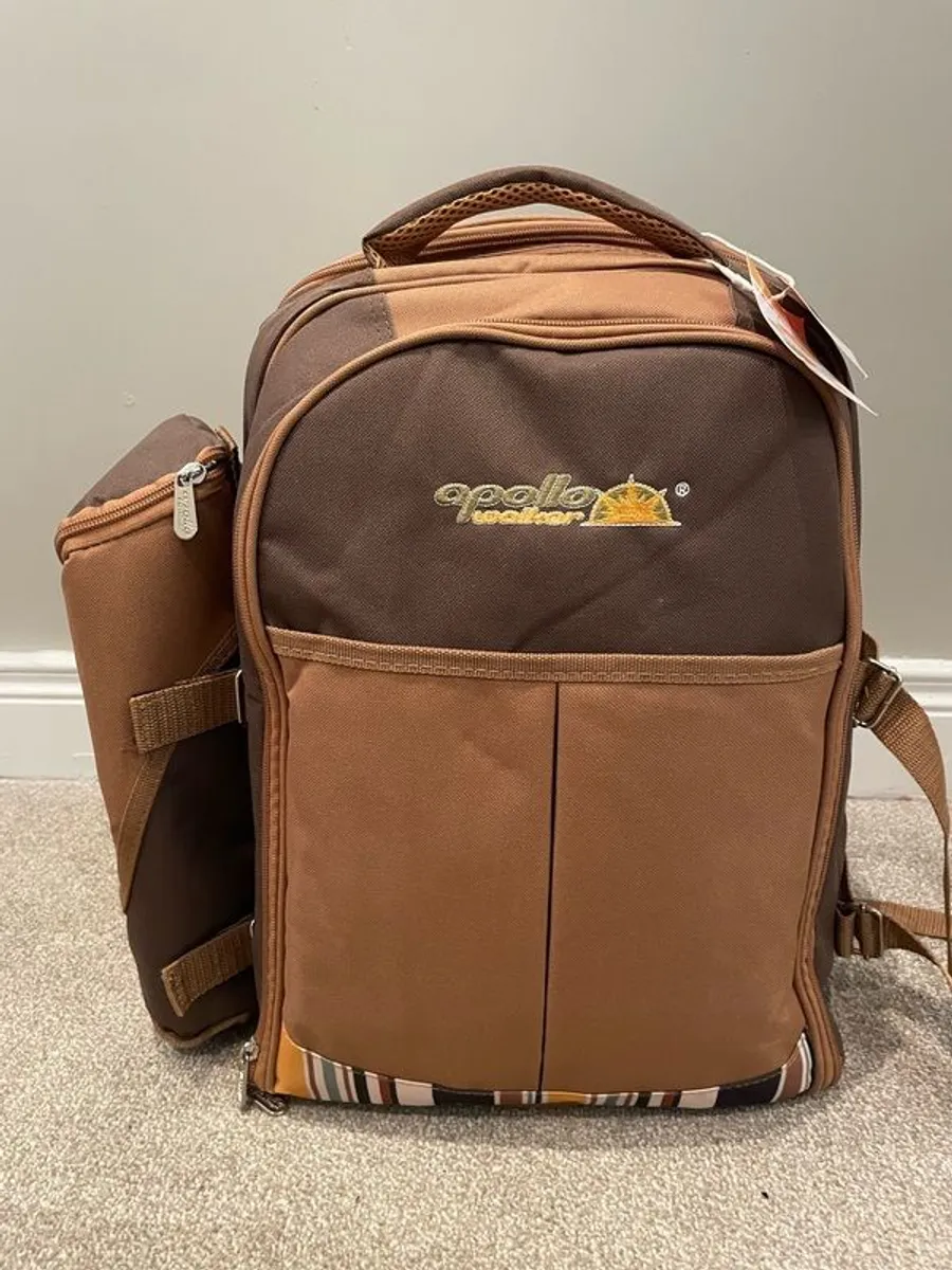 Picnic Backpack - Image 1