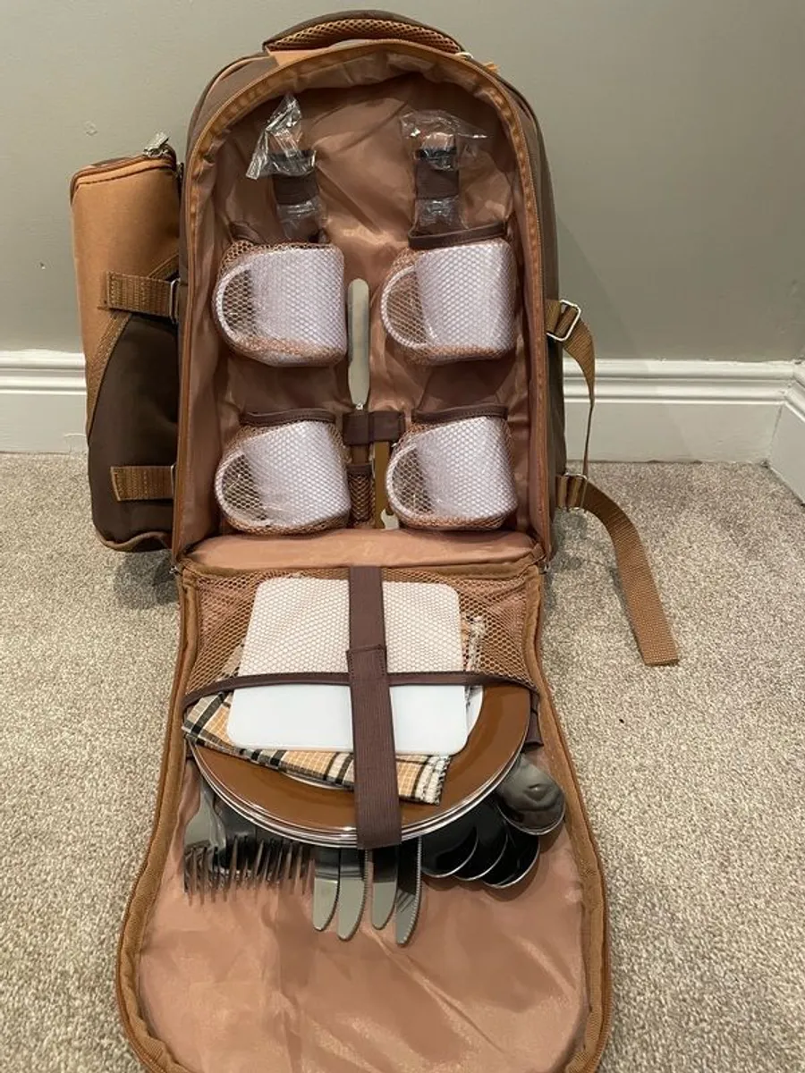 Picnic Backpack - Image 3