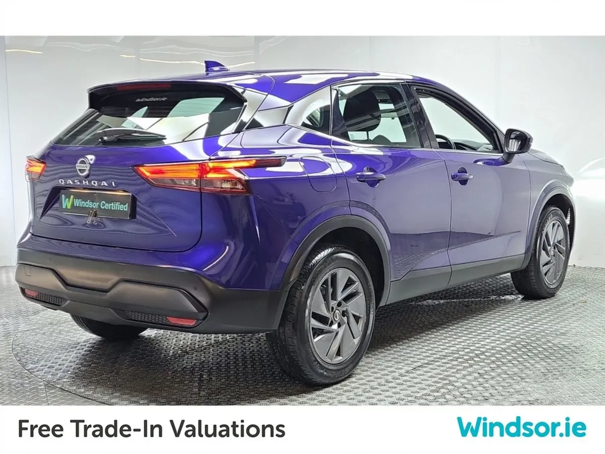 Nissan QASHQAI 1.3 PET Mild Hybrid SV - Image 3