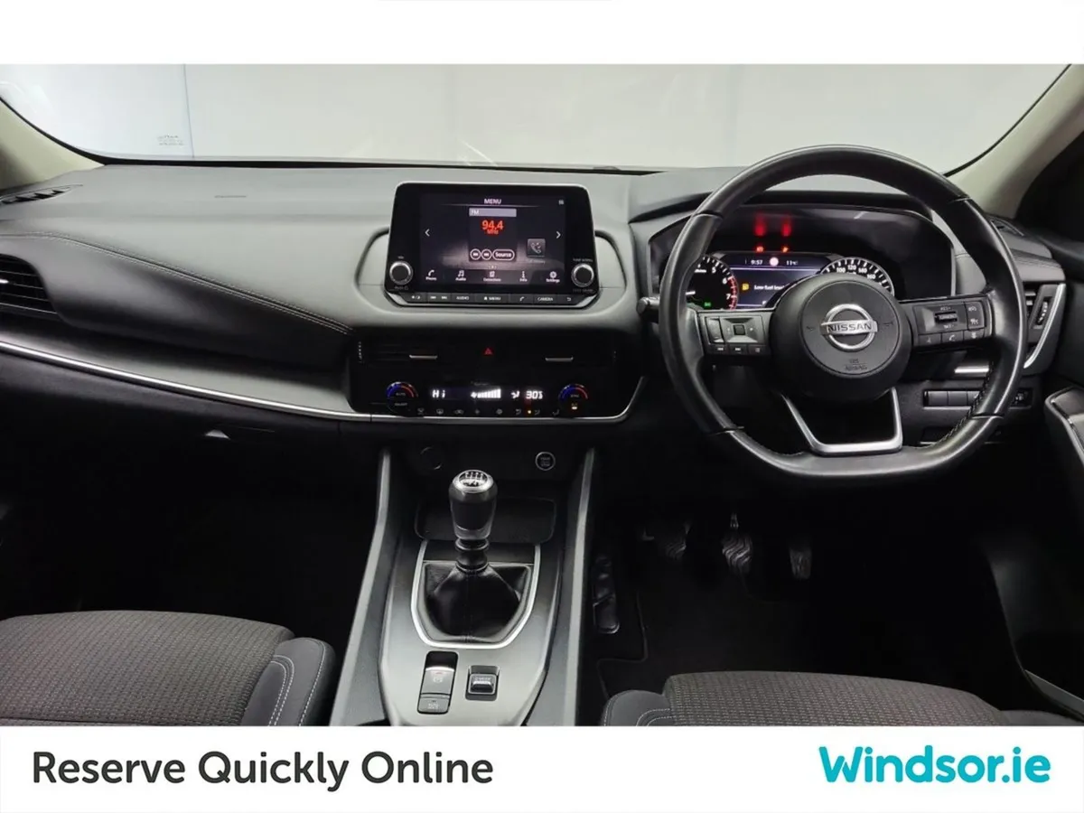 Nissan QASHQAI 1.3 PET Mild Hybrid SV - Image 4