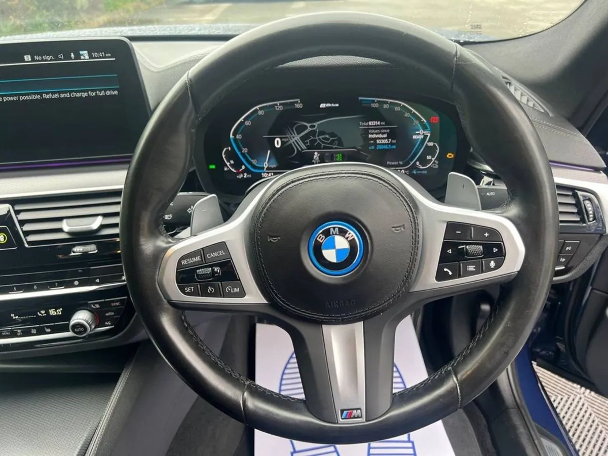 BMW 5 Series 530e M-sport 2.0 Hybrid Auto // Comp - Image 4