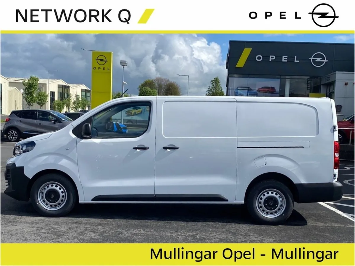 Opel Vivaro Komfort 1.5 L2 H1 120PS - Price Exclu - Image 3