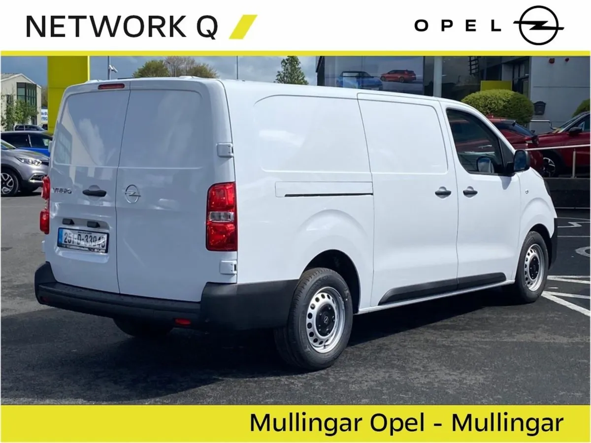 Opel Vivaro Komfort 1.5 L2 H1 120PS - Price Exclu - Image 4
