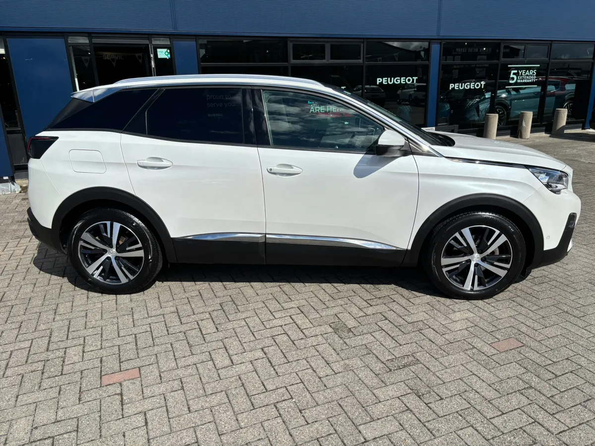2020 Peugeot 3008 Allure 1.5D - Image 3