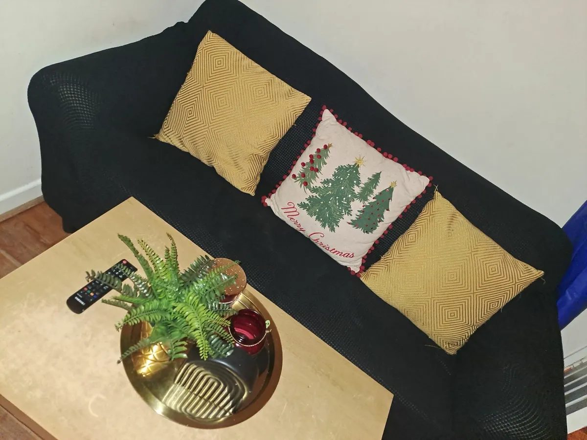 Sofa - Image 3