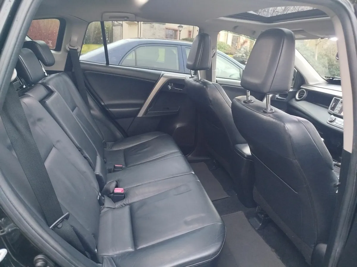 Toyota RAV4 2013 - Image 4